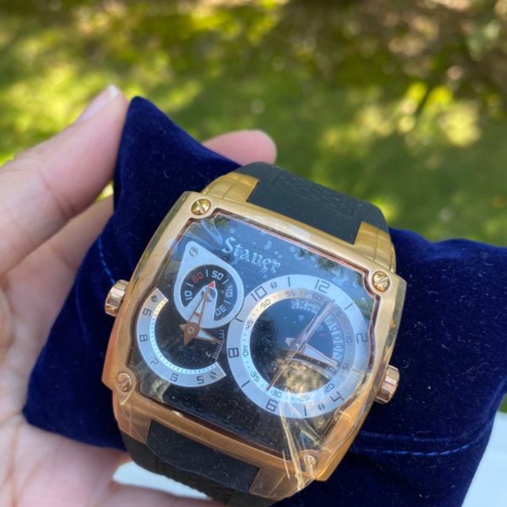 Stauer Men’s Timepiece
